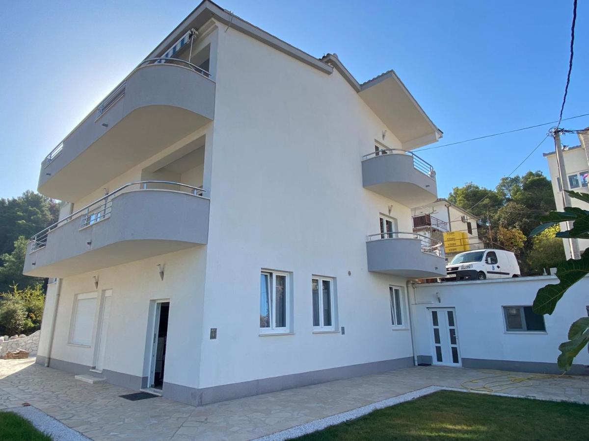 Apartments Antonella Trogir Ngoại thất bức ảnh
