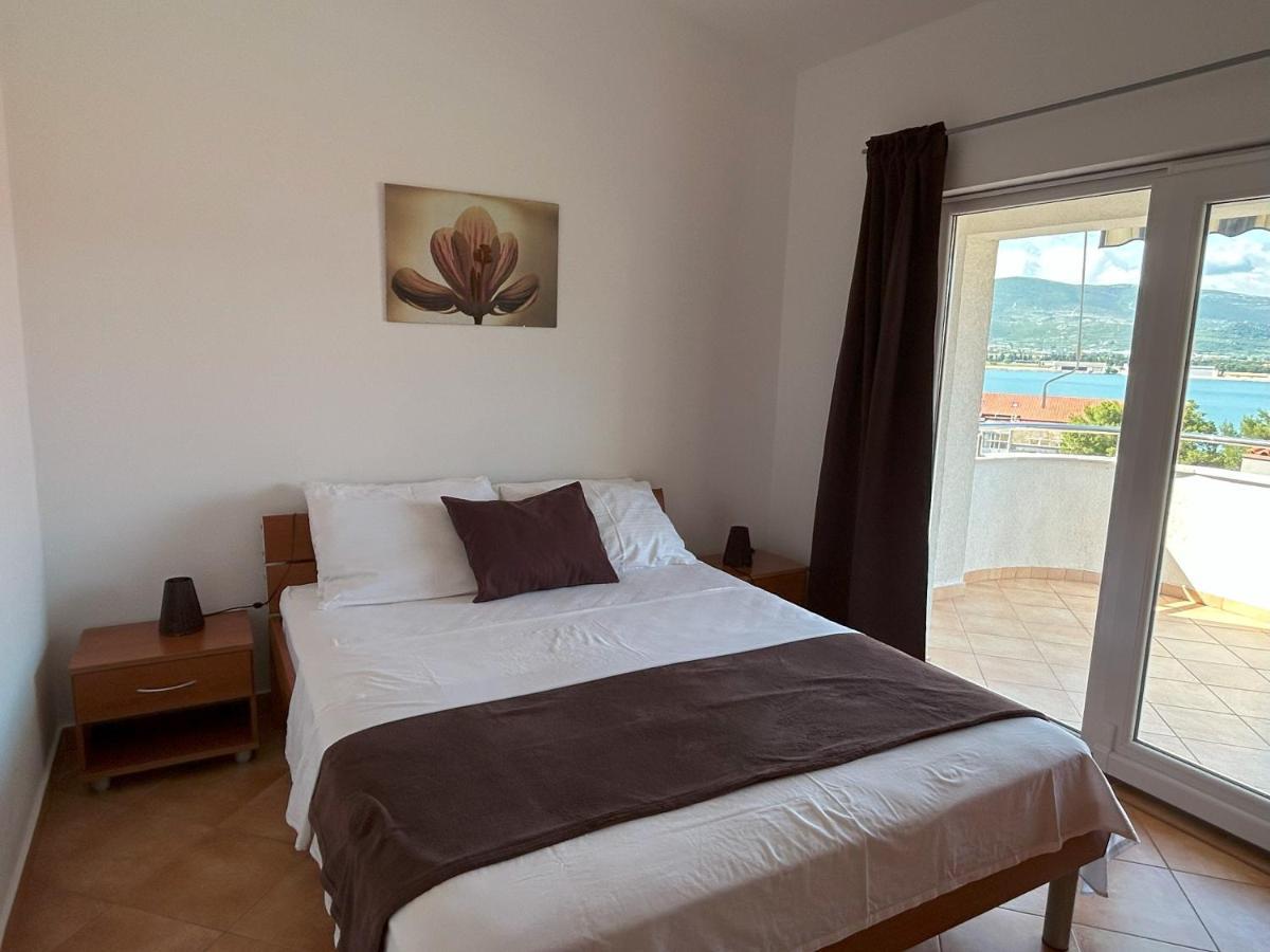 Apartments Antonella Trogir Ngoại thất bức ảnh