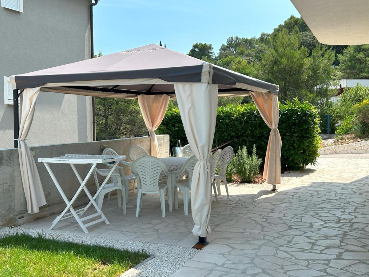 Apartments Antonella Trogir Ngoại thất bức ảnh