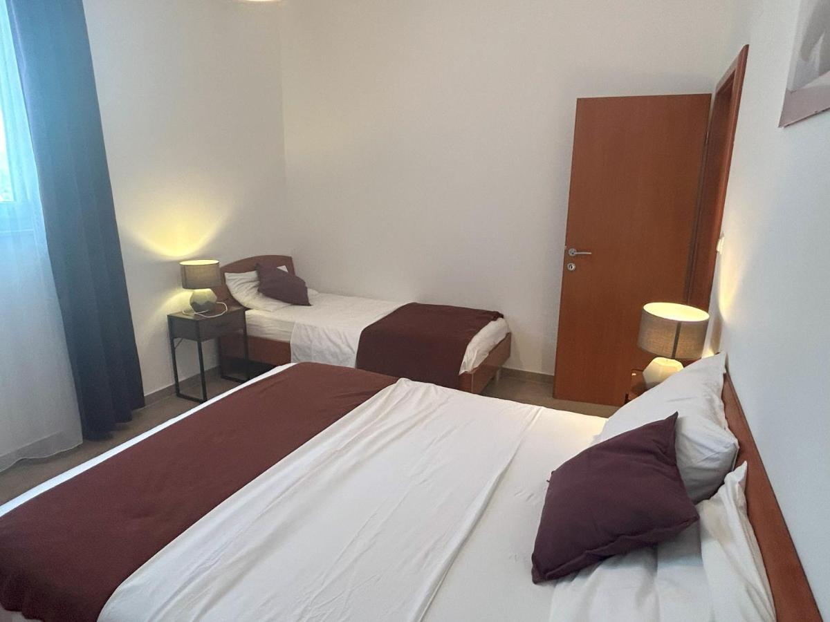 Apartments Antonella Trogir Ngoại thất bức ảnh