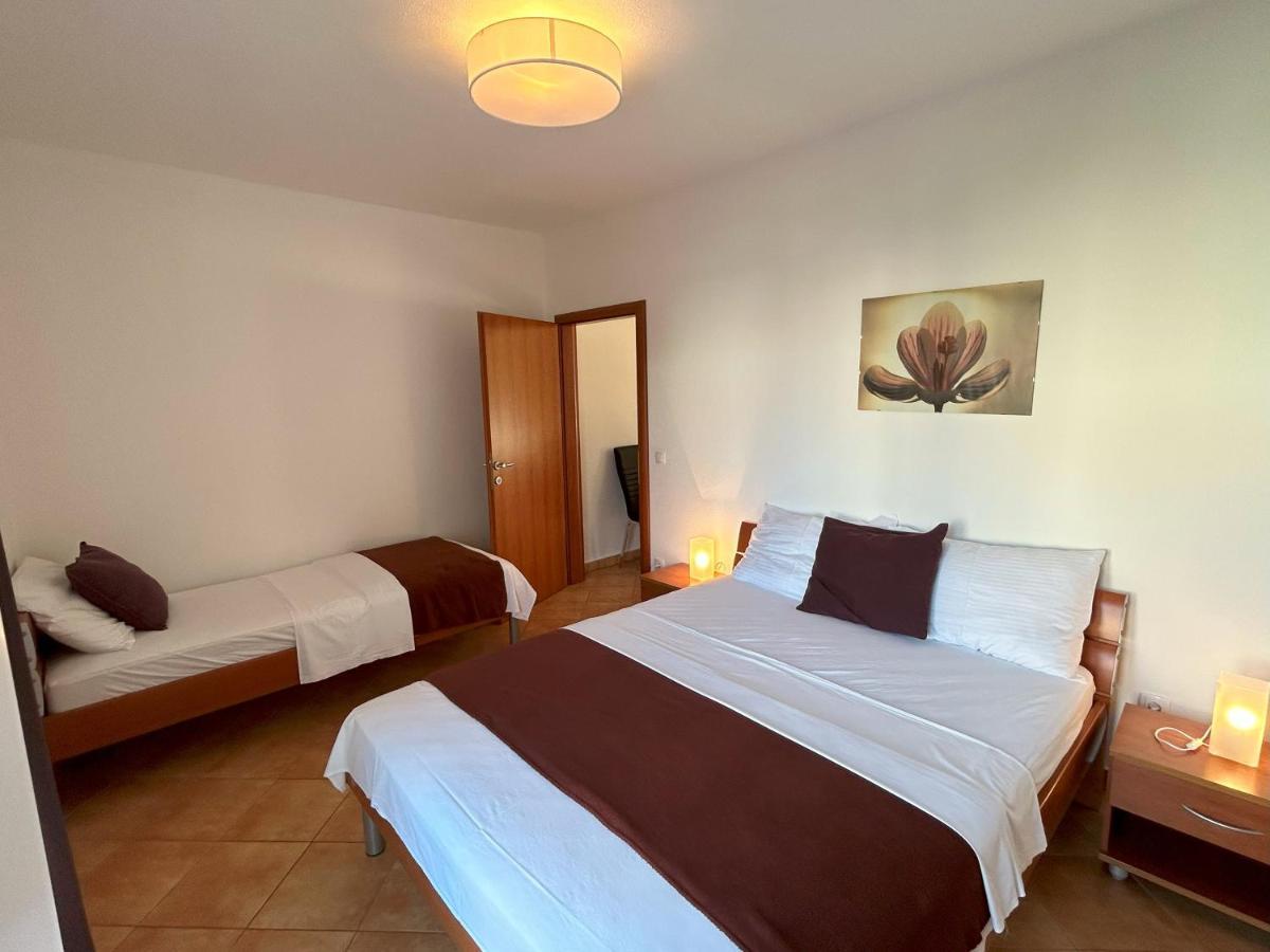 Apartments Antonella Trogir Ngoại thất bức ảnh