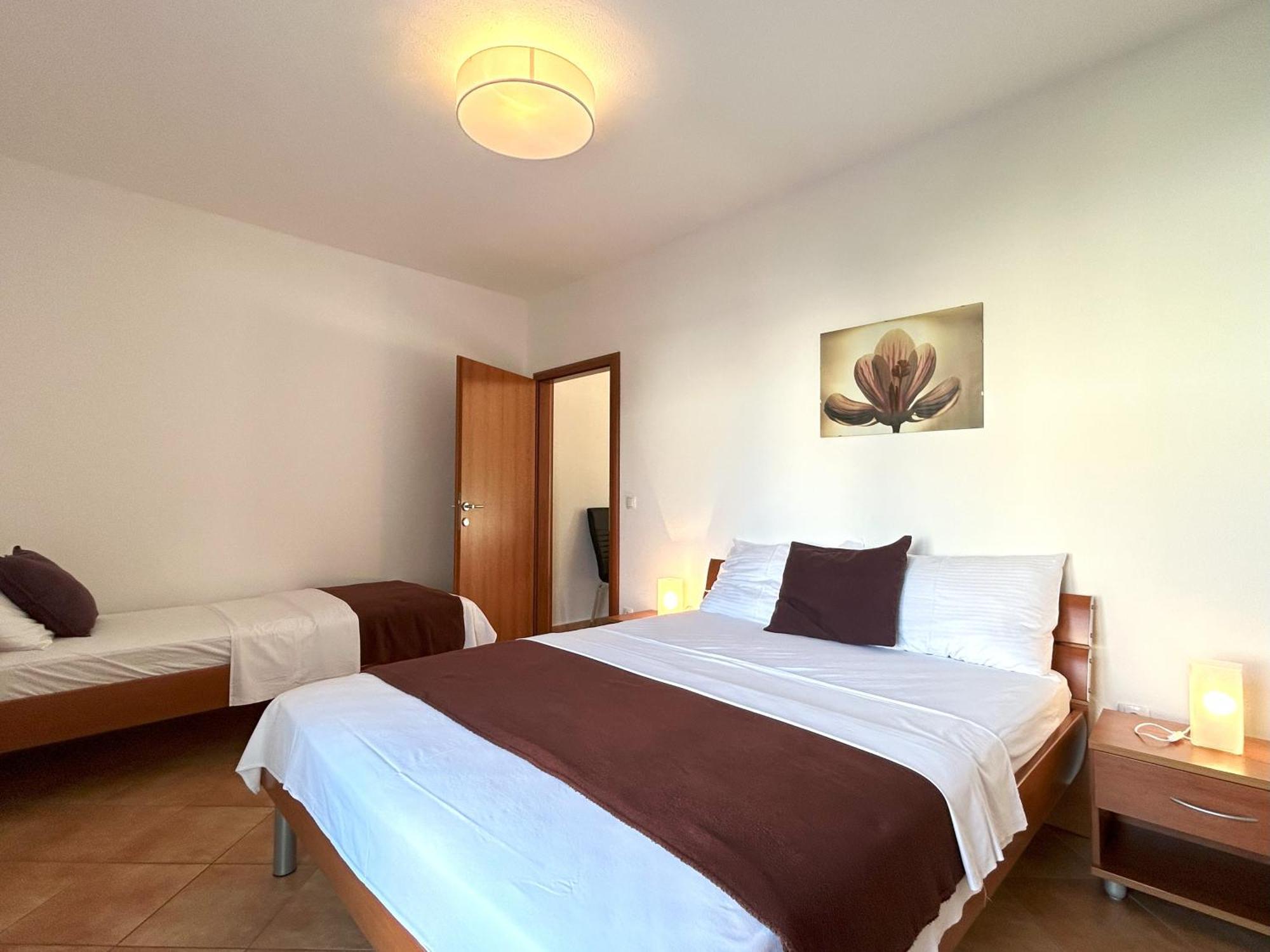 Apartments Antonella Trogir Ngoại thất bức ảnh