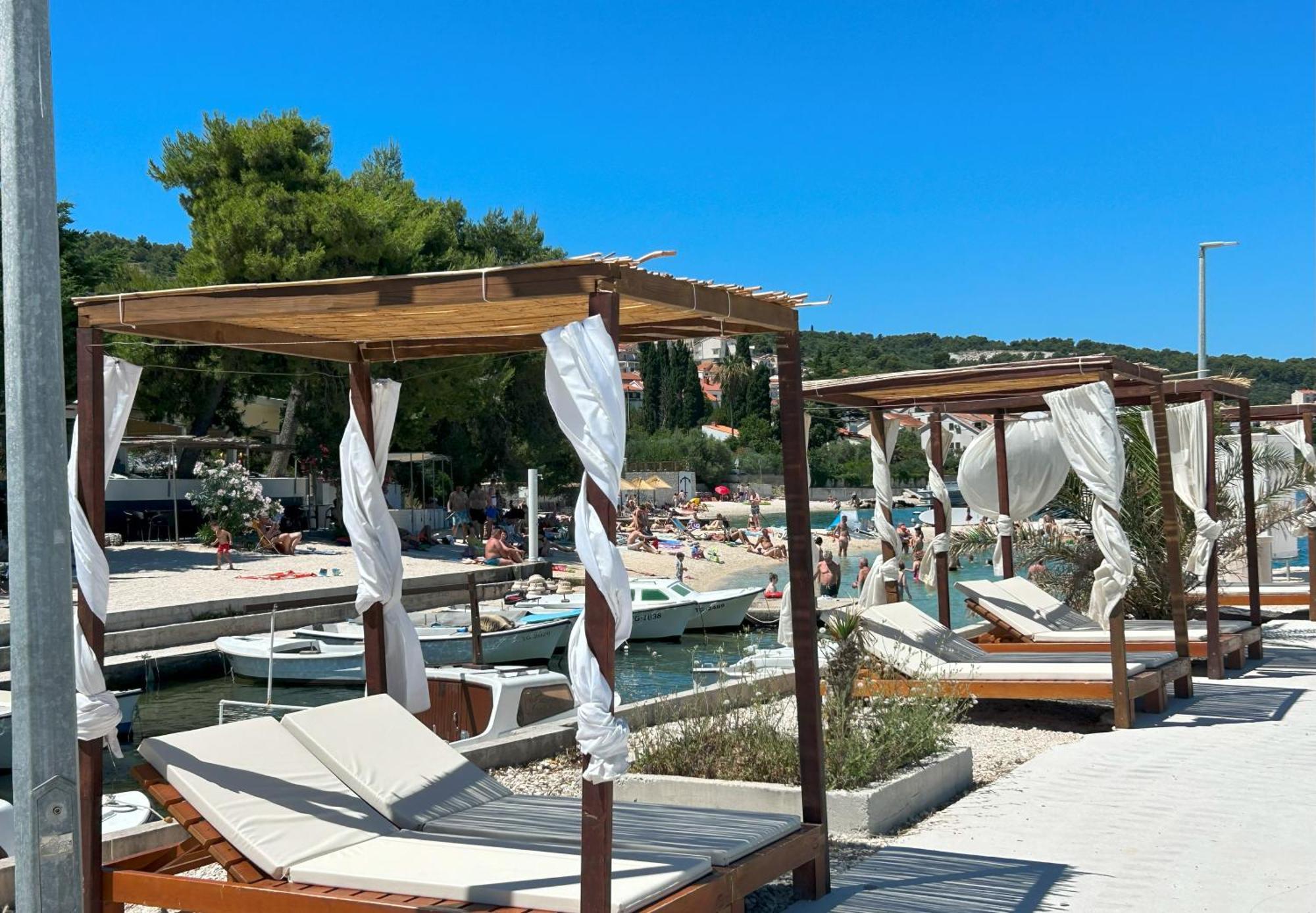 Apartments Antonella Trogir Ngoại thất bức ảnh