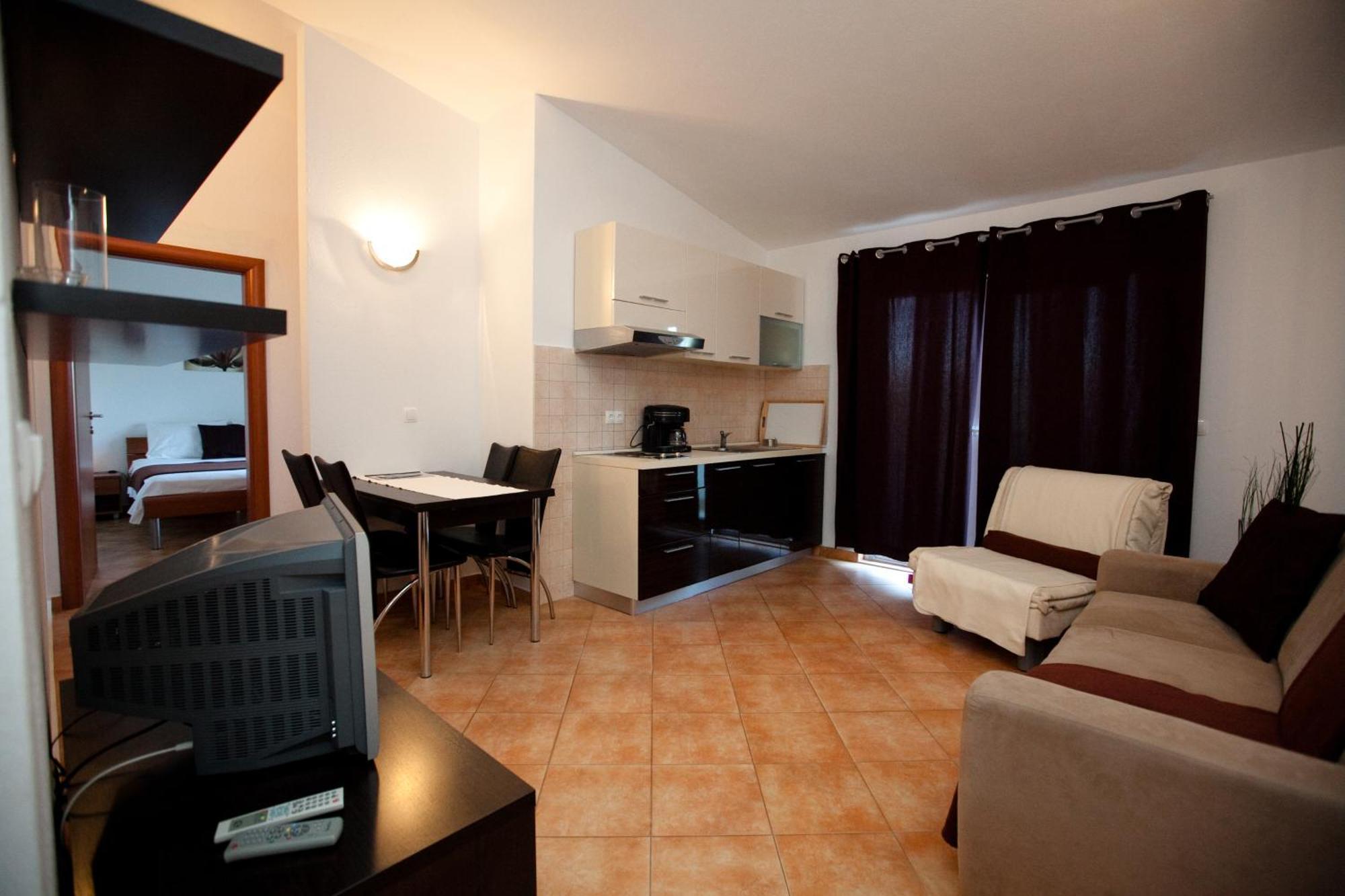 Apartments Antonella Trogir Ngoại thất bức ảnh