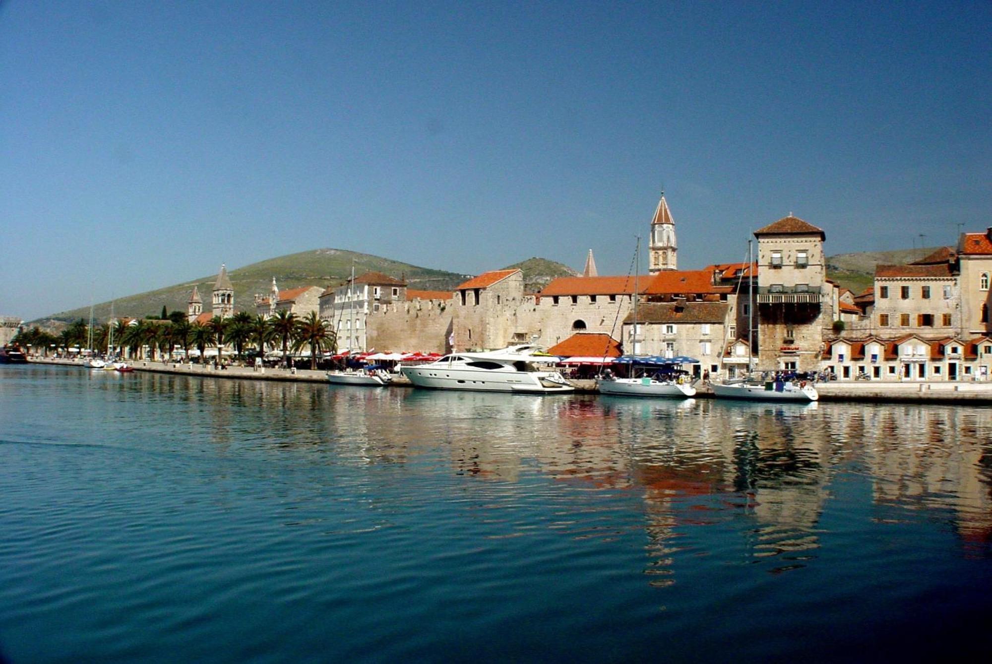 Apartments Antonella Trogir Ngoại thất bức ảnh